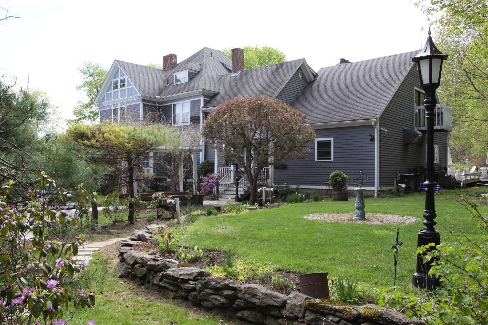 The Cornell Inn Lenox Exterior photo